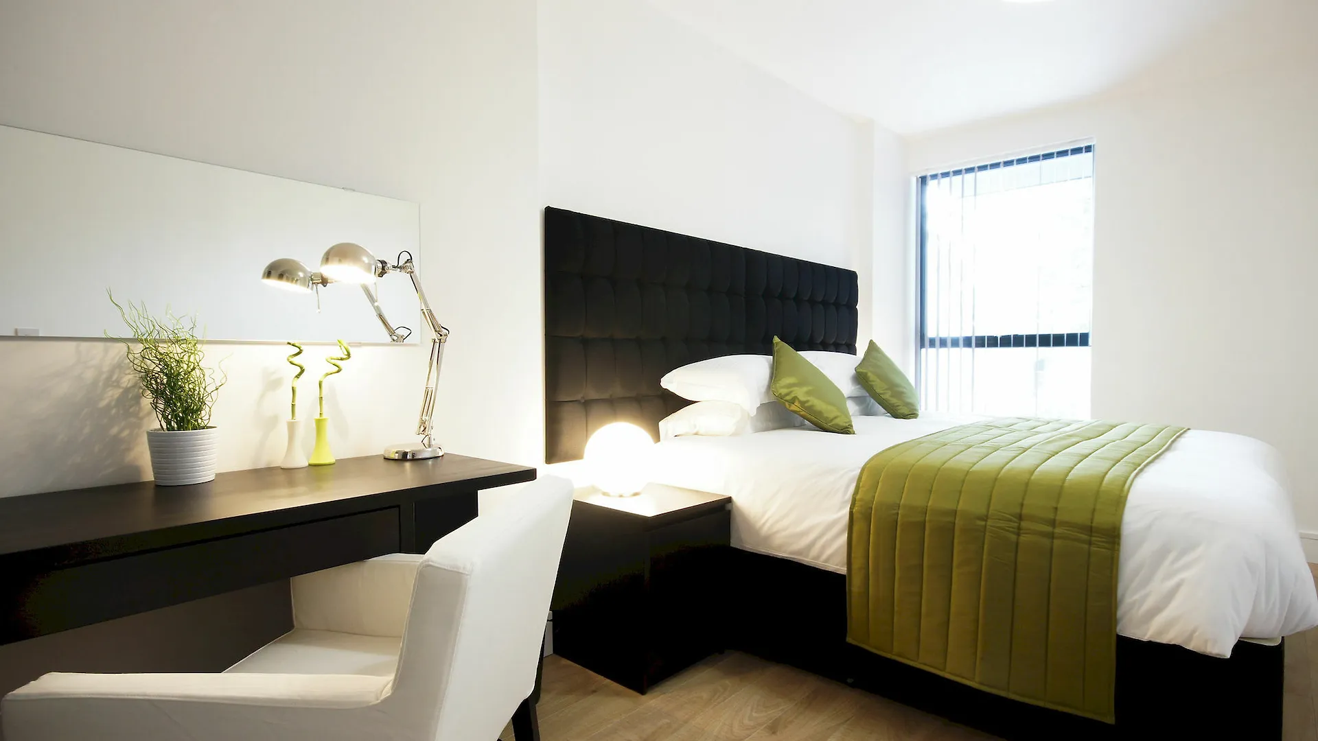 Andora Apartments London